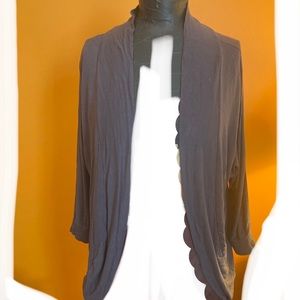 Molli & Mia gray shrug cardigan